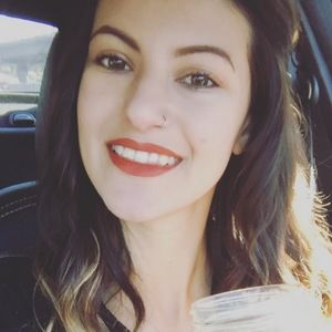 Meet your Posher, Rebecca